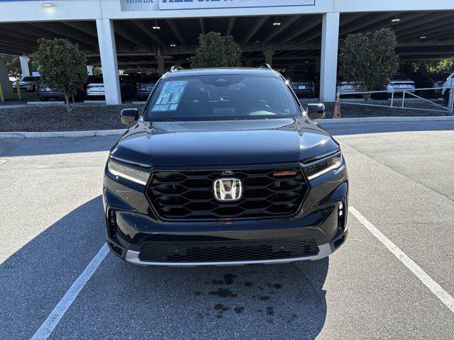 new 2025 Honda Pilot car, priced at $48,182