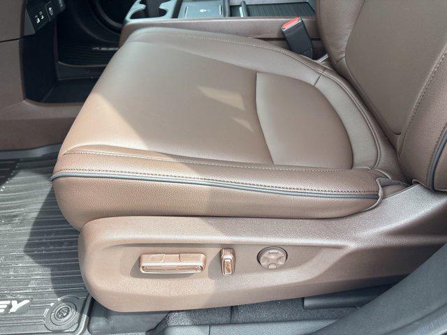 new 2026 Honda Odyssey car, priced at $46,090