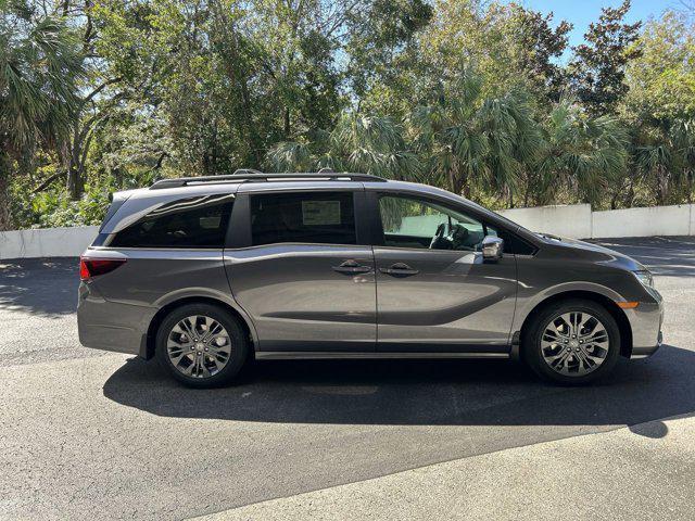 new 2025 Honda Odyssey car, priced at $47,011