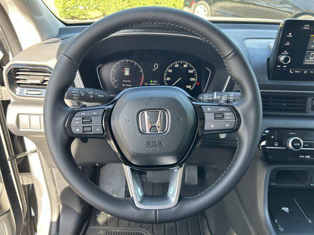 new 2025 Honda Pilot car, priced at $46,333