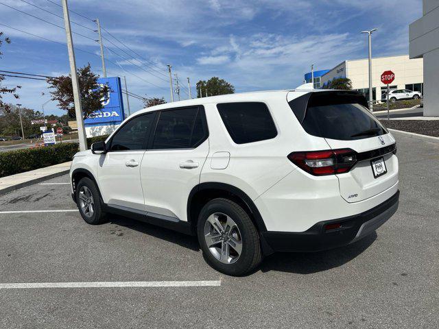 new 2025 Honda Pilot car, priced at $45,017