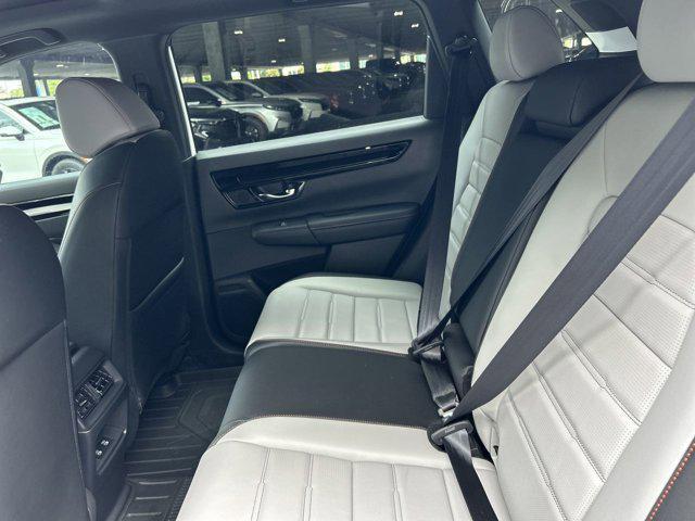 new 2026 Honda CR-V Hybrid car, priced at $41,329