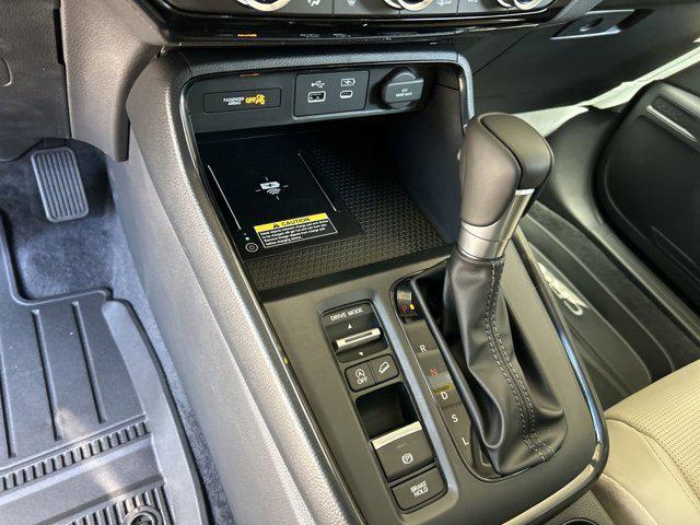 new 2025 Honda CR-V car, priced at $38,350