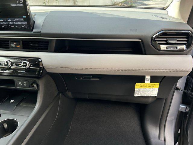 new 2025 Honda Pilot car, priced at $42,606