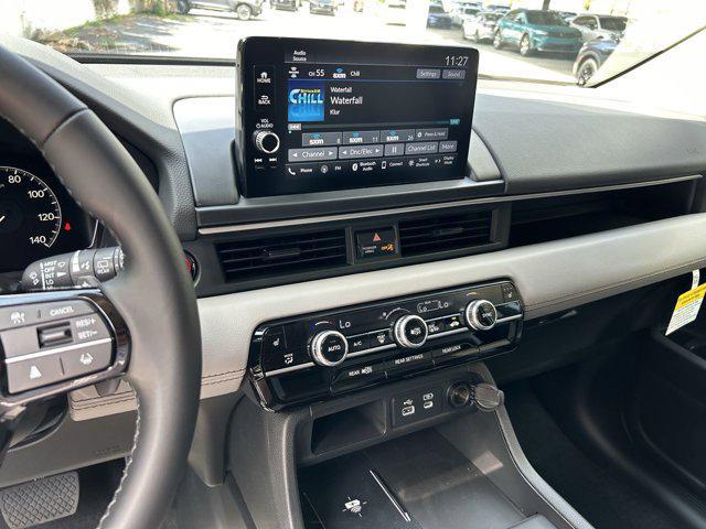 new 2025 Honda Pilot car, priced at $42,606
