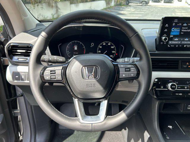 new 2025 Honda Pilot car, priced at $42,606