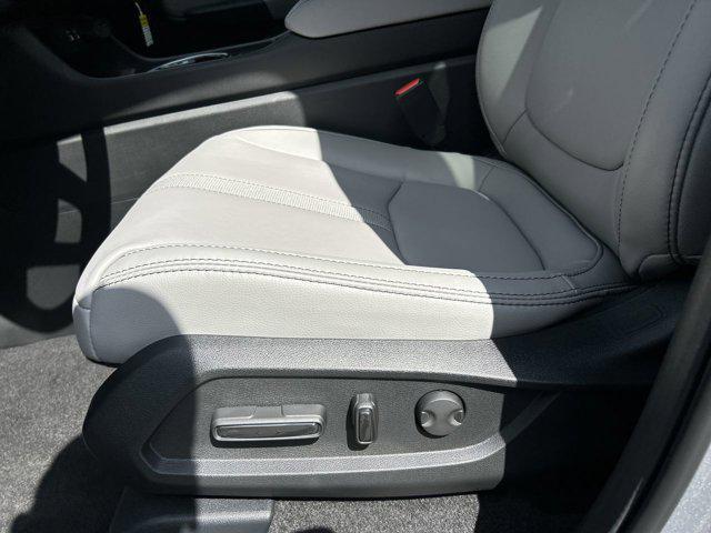 new 2025 Honda Pilot car, priced at $42,606