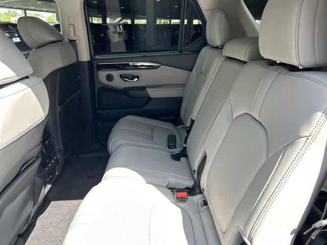 new 2025 Honda Pilot car, priced at $42,606