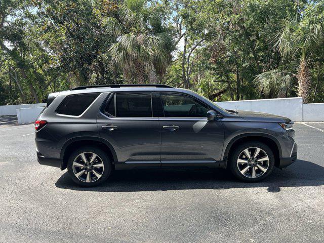 new 2025 Honda Pilot car, priced at $50,544