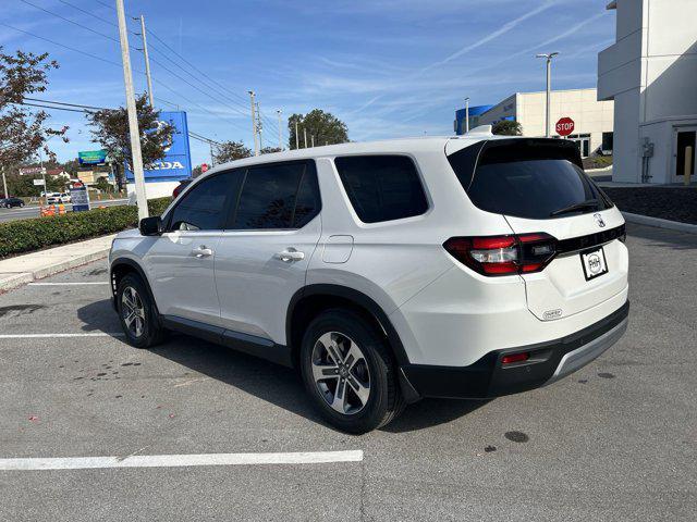 new 2025 Honda Pilot car, priced at $42,986