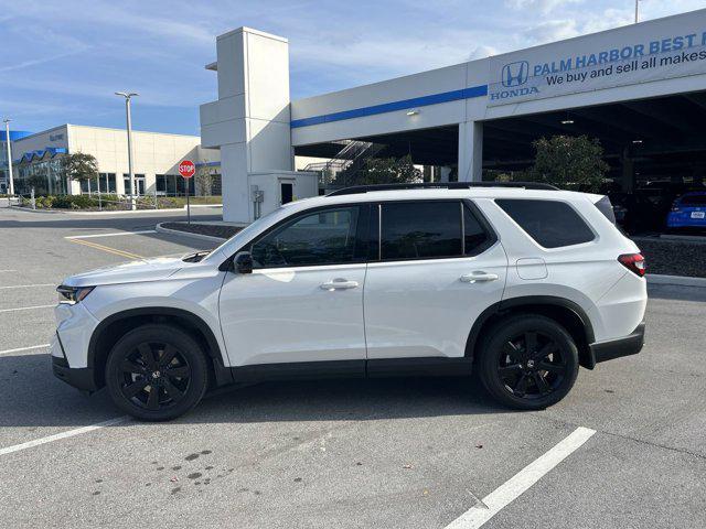 new 2025 Honda Pilot car, priced at $52,357