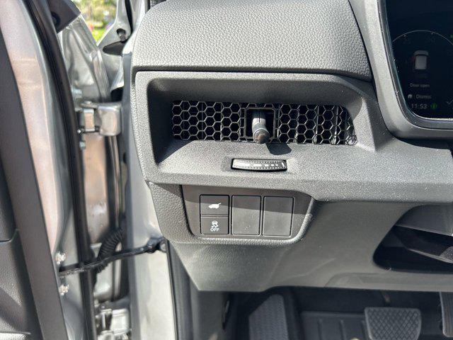 new 2025 Honda CR-V Hybrid car, priced at $37,357