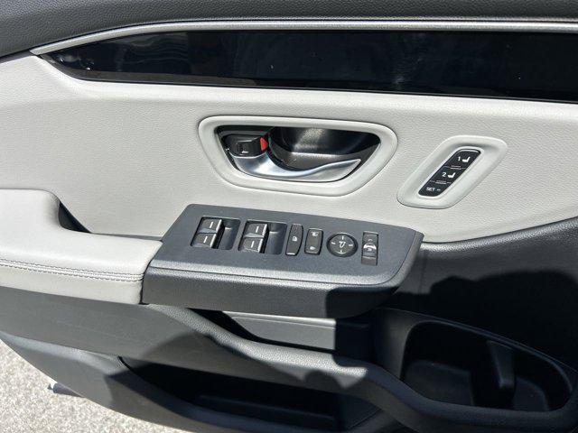 new 2025 Honda Pilot car, priced at $49,465