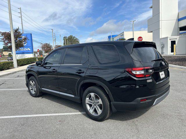 new 2025 Honda Pilot car, priced at $45,948
