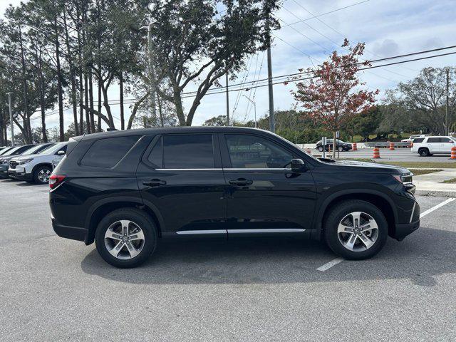 new 2025 Honda Pilot car, priced at $45,948