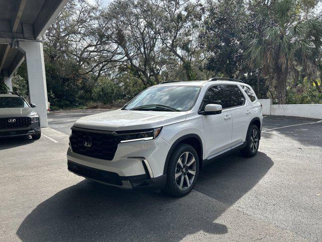 new 2025 Honda Pilot car, priced at $50,970