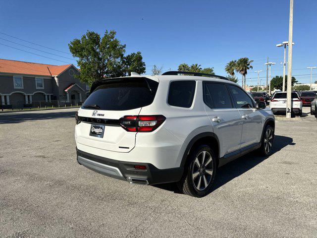 new 2025 Honda Pilot car, priced at $46,005