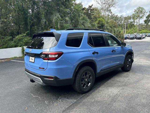 new 2025 Honda Pilot car, priced at $49,221