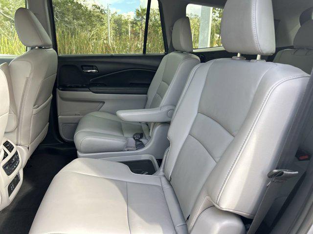 used 2020 Honda Pilot car, priced at $25,852