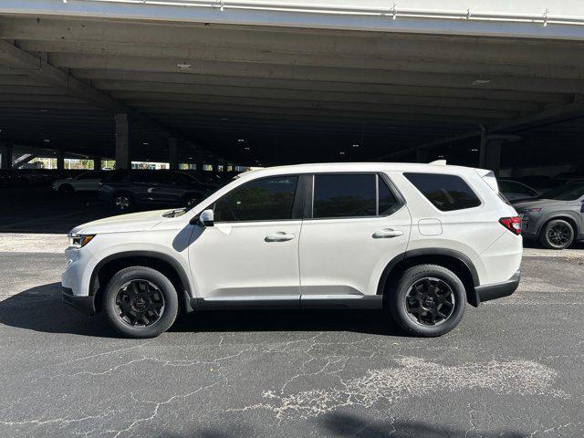 new 2025 Honda Pilot car, priced at $47,215