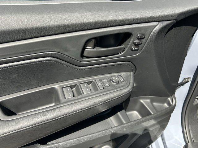 new 2025 Honda Odyssey car, priced at $46,273