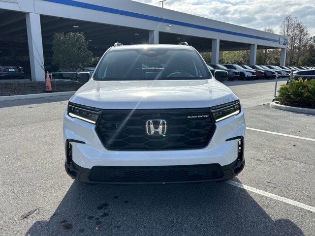 new 2025 Honda Pilot car, priced at $56,485