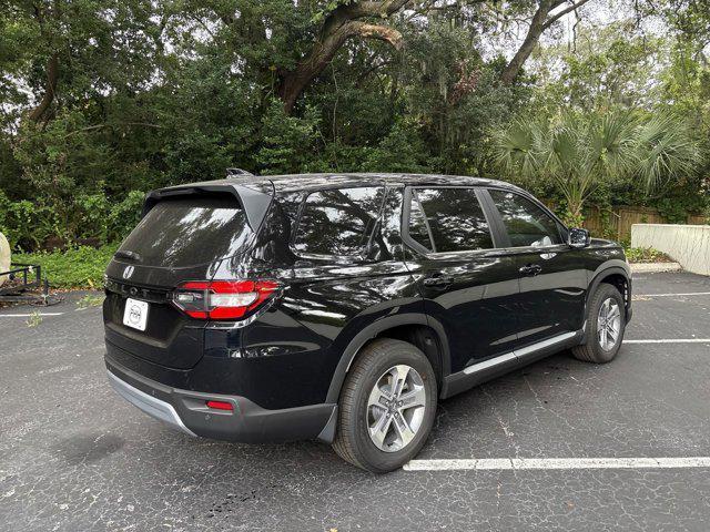 new 2025 Honda Pilot car, priced at $43,154
