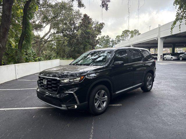 new 2025 Honda Pilot car, priced at $43,154