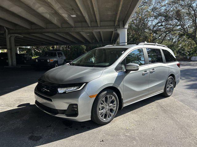 new 2025 Honda Odyssey car, priced at $45,622