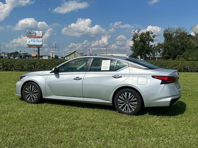 used 2023 Nissan Altima car, priced at $19,100