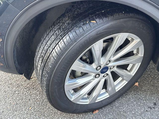 used 2022 Ford Escape car, priced at $26,500