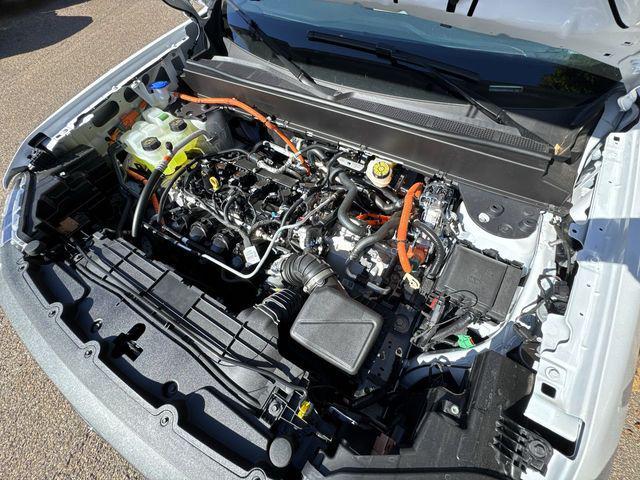 new 2025 Ford Maverick car, priced at $29,335