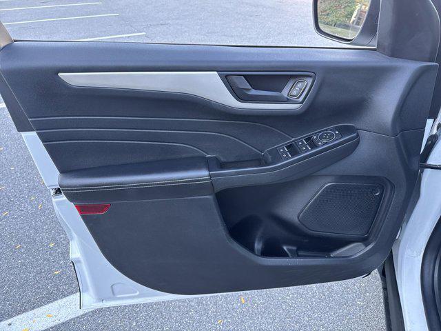 used 2022 Ford Escape car, priced at $23,500