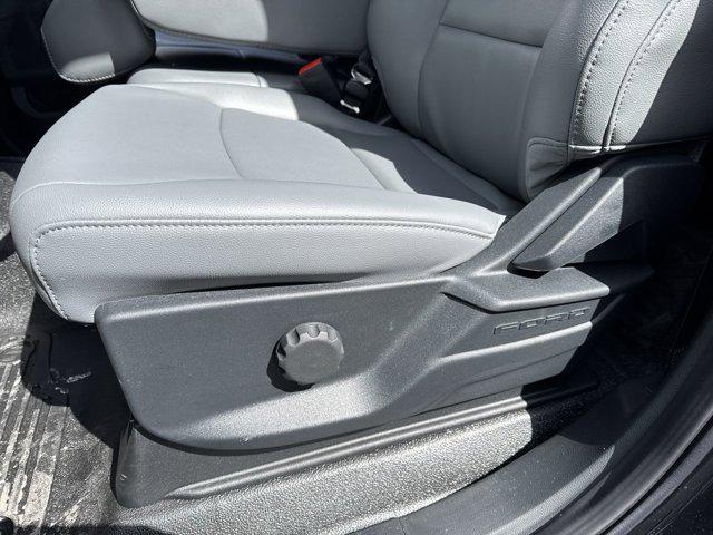 new 2025 Ford F-250 car, priced at $52,275