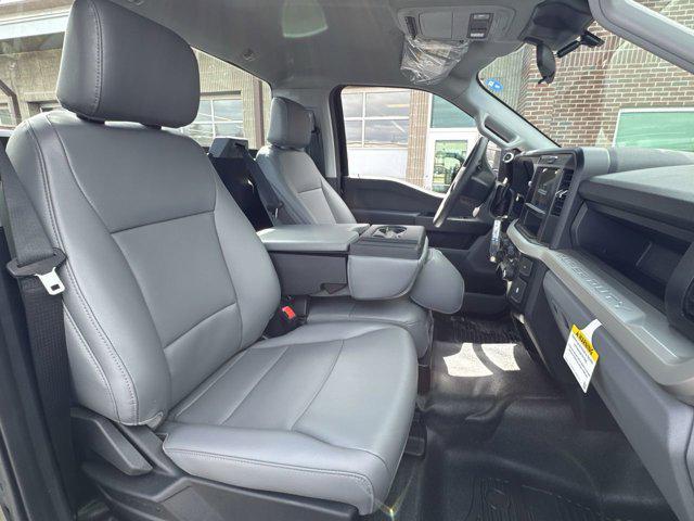 new 2025 Ford F-250 car, priced at $52,275