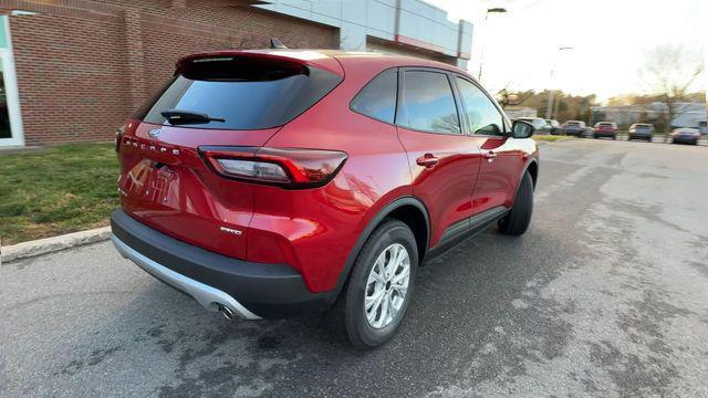 new 2025 Ford Escape car, priced at $29,615