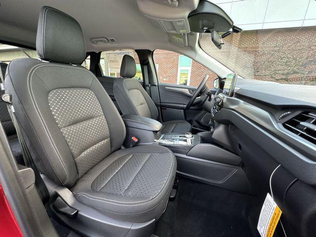 new 2025 Ford Escape car, priced at $29,615