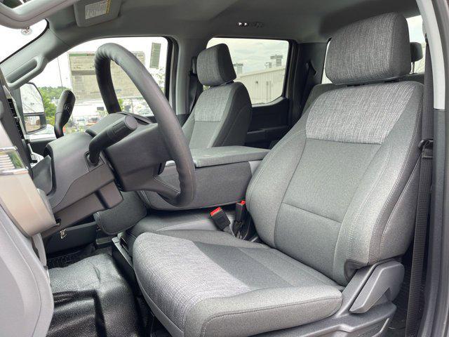new 2025 Ford F-250 car, priced at $70,805