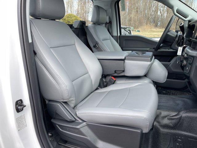 new 2025 Ford F-250 car, priced at $52,275