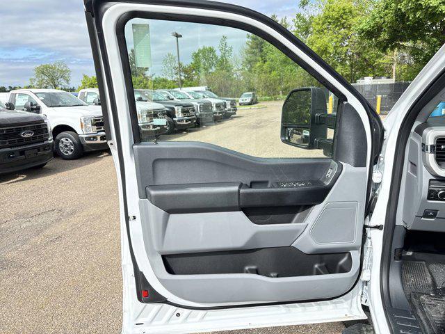new 2025 Ford F-250 car, priced at $53,745
