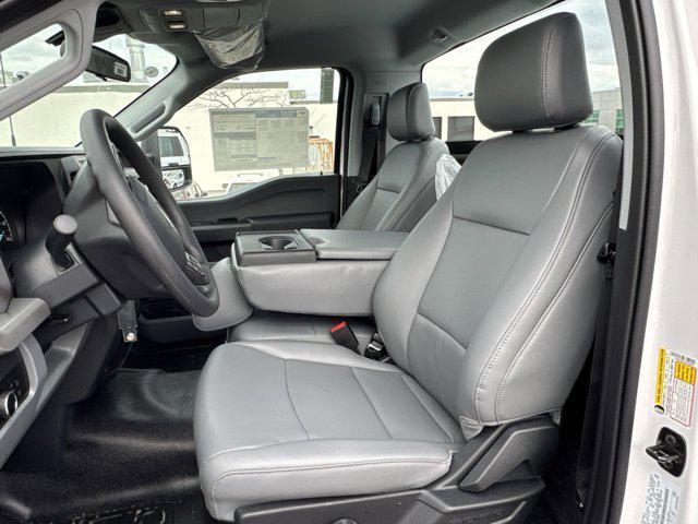 new 2025 Ford F-250 car, priced at $51,645