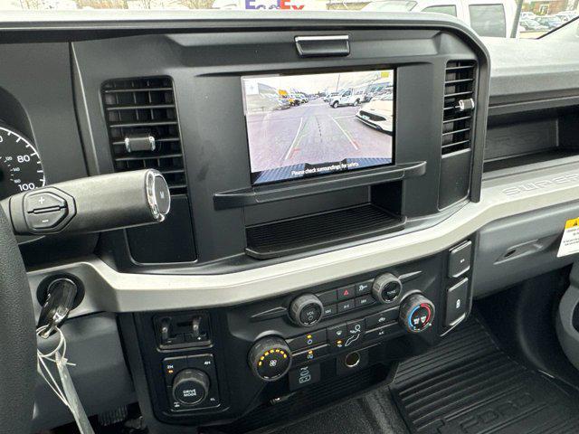 new 2025 Ford F-250 car, priced at $51,645