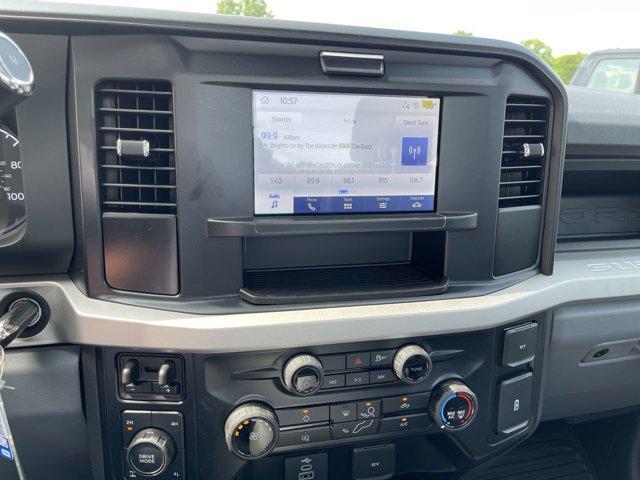 new 2025 Ford F-250 car, priced at $48,145