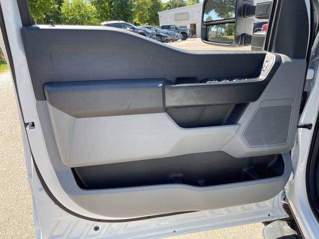 new 2025 Ford F-250 car, priced at $53,855