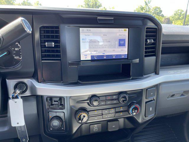 new 2025 Ford F-250 car, priced at $53,855