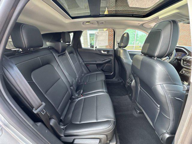 used 2022 Ford Escape car, priced at $27,500