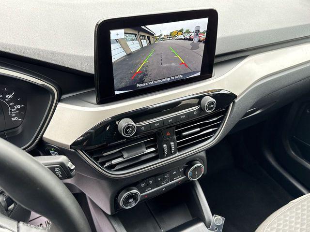 used 2022 Ford Escape car, priced at $19,000