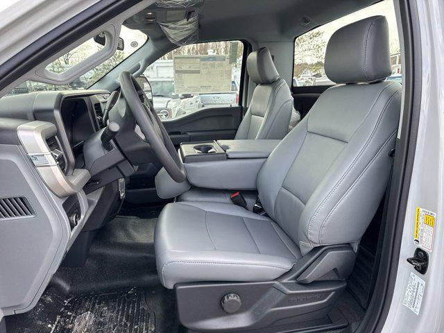 new 2025 Ford F-250 car, priced at $52,275