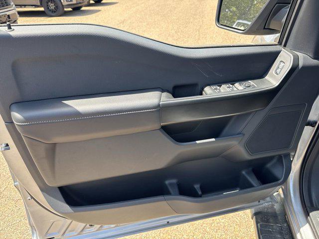 new 2025 Ford F-150 car, priced at $48,640