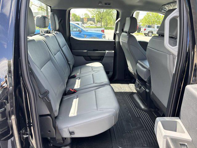 new 2025 Ford F-250 car, priced at $54,640